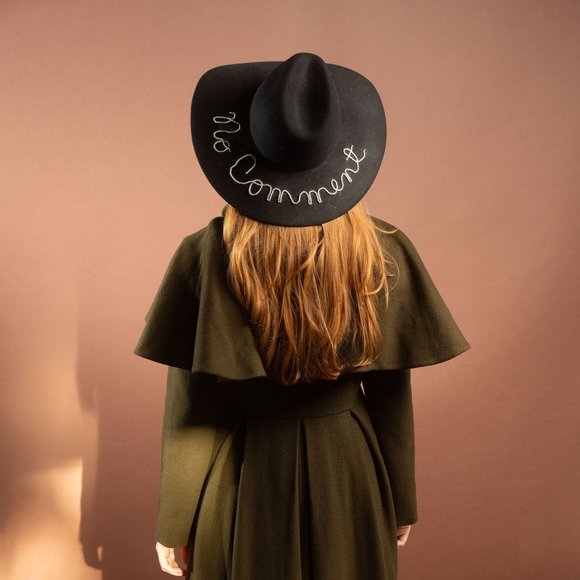 Unique Eugenia Kim Wool Hat with Pear Embroidery - Size M - Picture 7 of 8